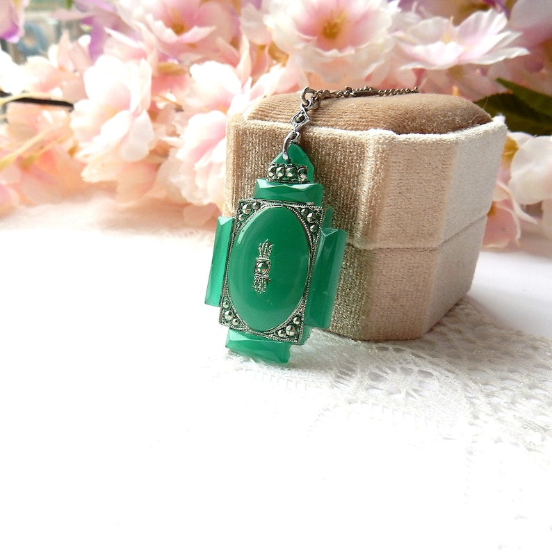 Art Deco 1930s Chalcedony & Marcasite Pendant with Chain