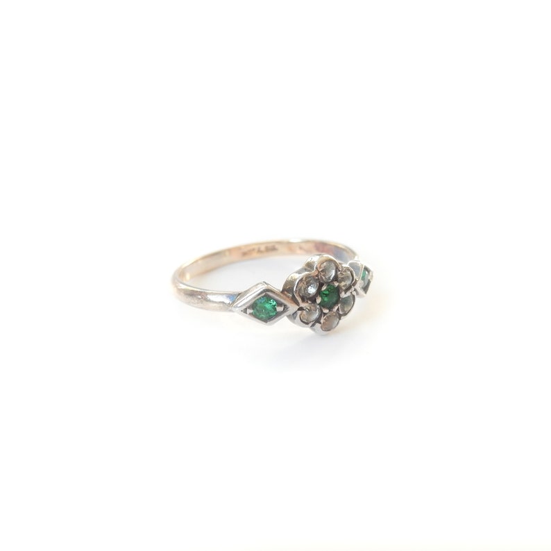 Art Deco 9ct Gold & Silver Emerald Paste Ring