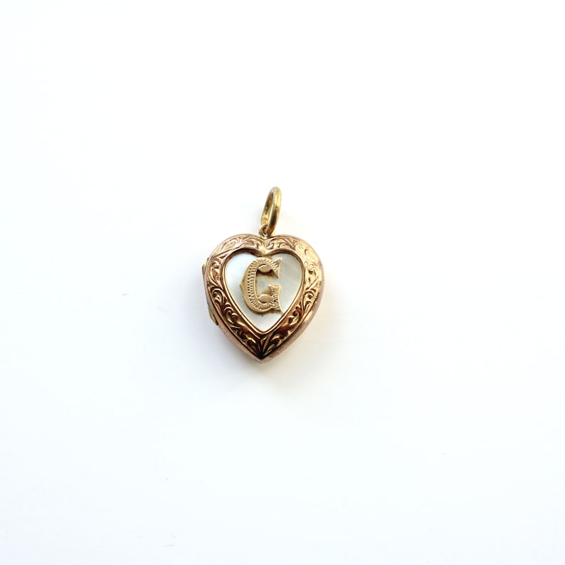 Antique 9ct Gold Back & Front Shell Inital G Locket