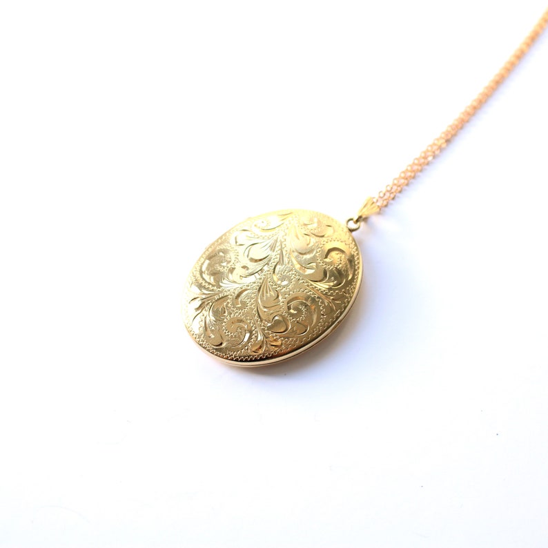 Vintage Rolled Gold Locket with Chain