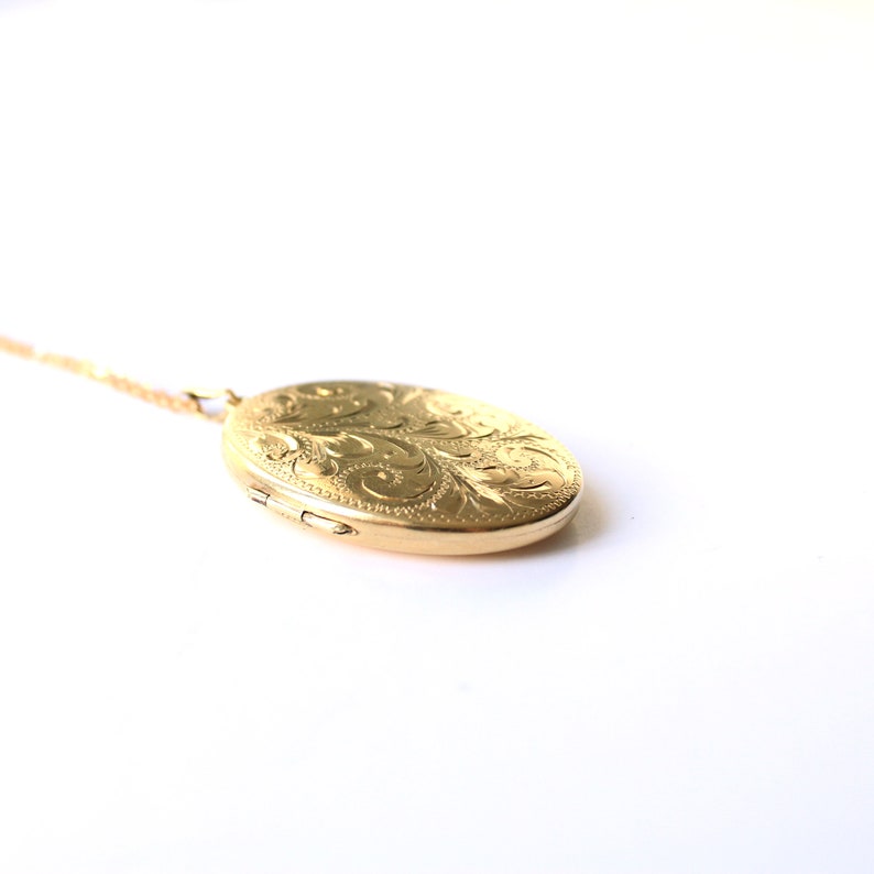 Vintage Rolled Gold Locket with Chain