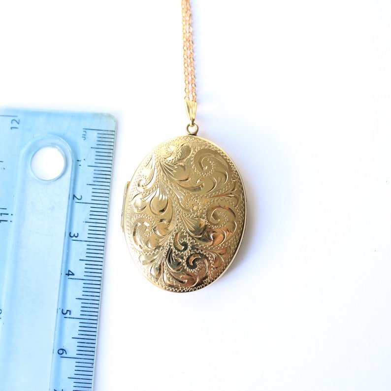 Vintage Rolled Gold Locket with Chain