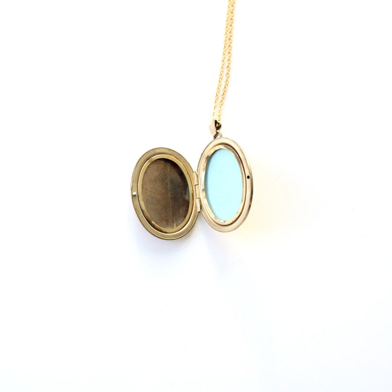 Vintage Rolled Gold Locket with Chain