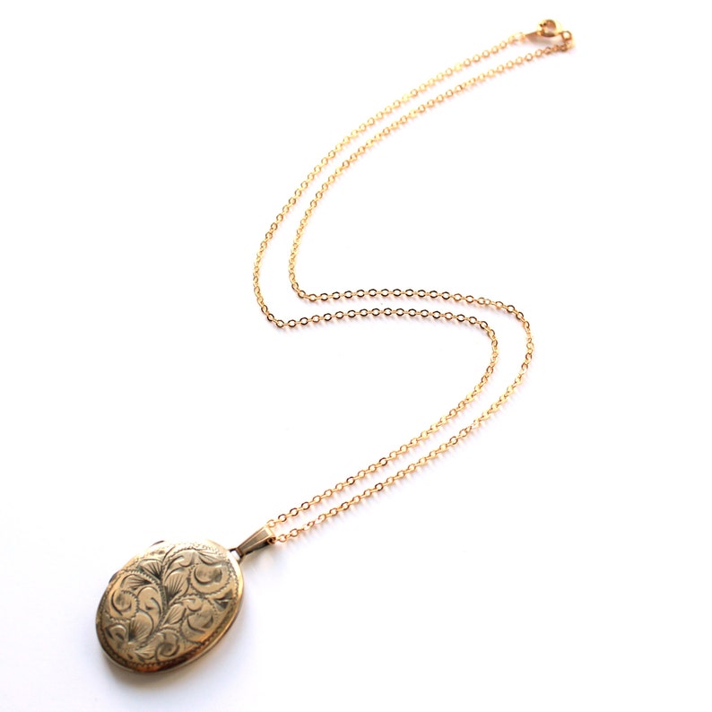 Vintage Rolled Gold Locket with Chain