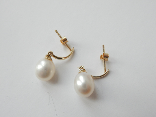 9ct Gold Pearl Drop Earrings