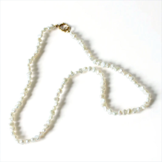Vintage Sea Pearl Necklace with 9ct Bolt Ring Catch