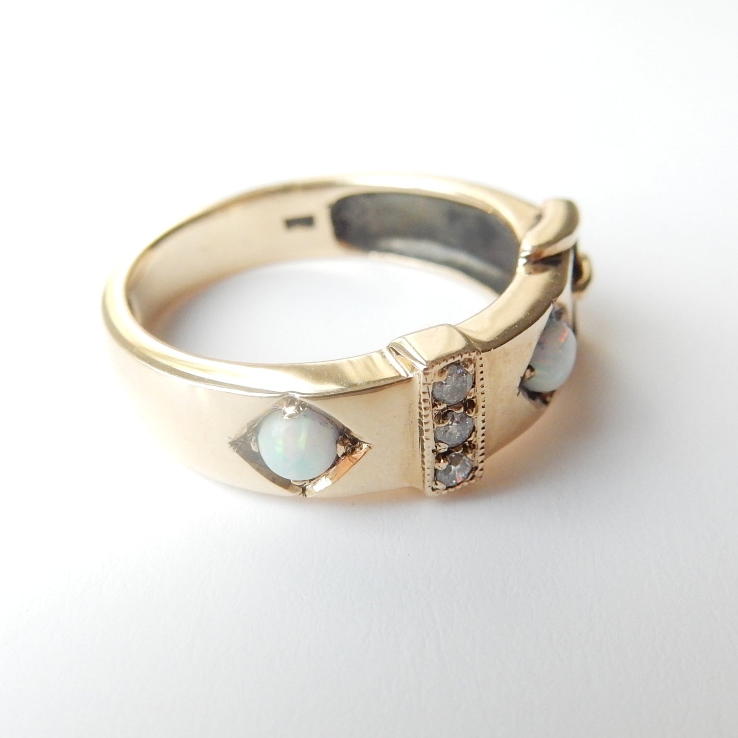 9ct Gold Opal & Diamond Buckle Ring