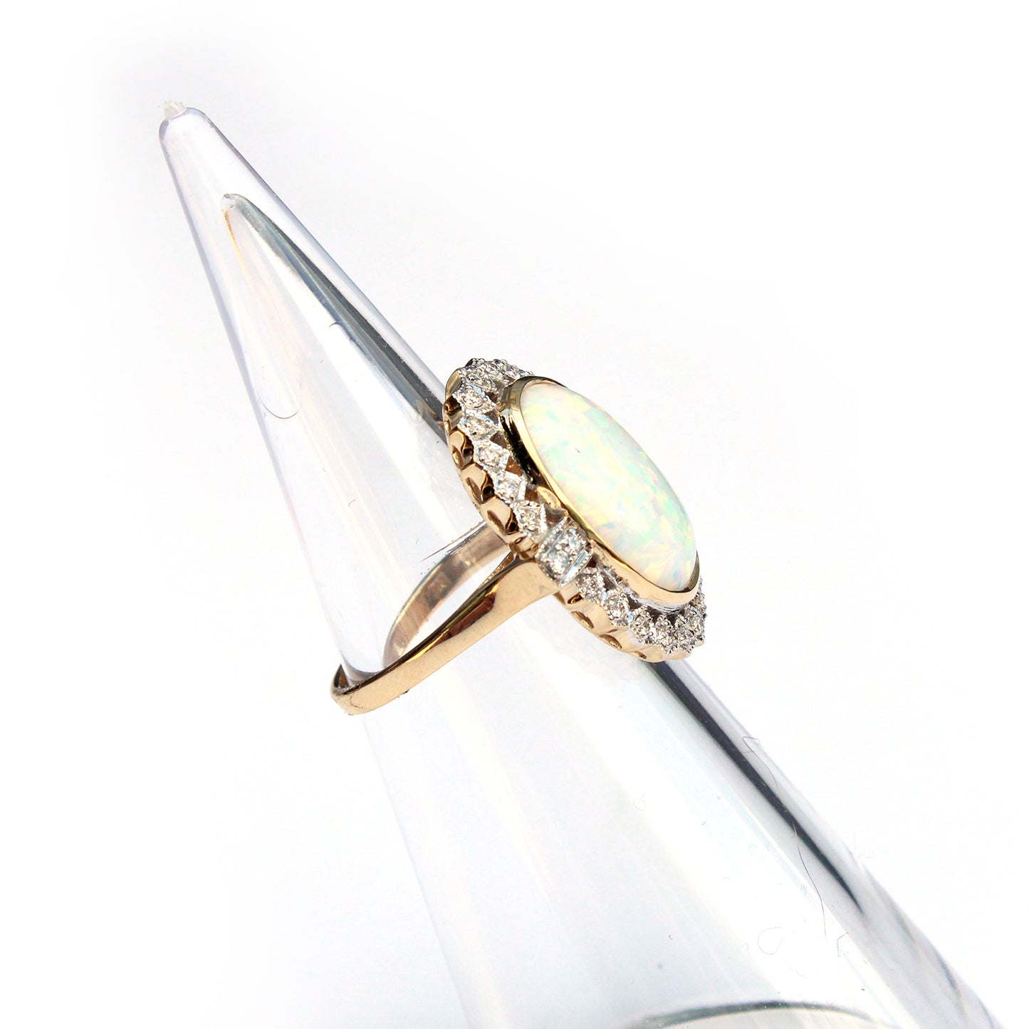 Impressive 9ct Gold Opal & Diamond Halo Ring