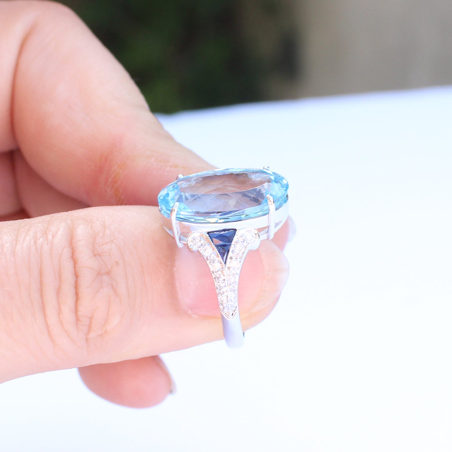 9ct White Gold Topaz Sapphire & Diamond Cocktail Ring