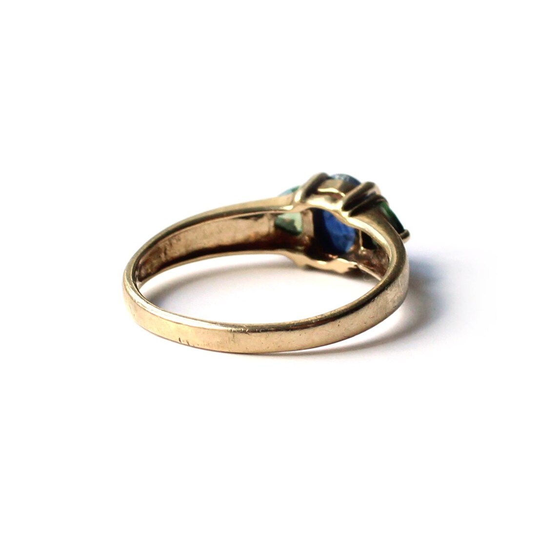9ct Gold Sapphire & Peridot Ring