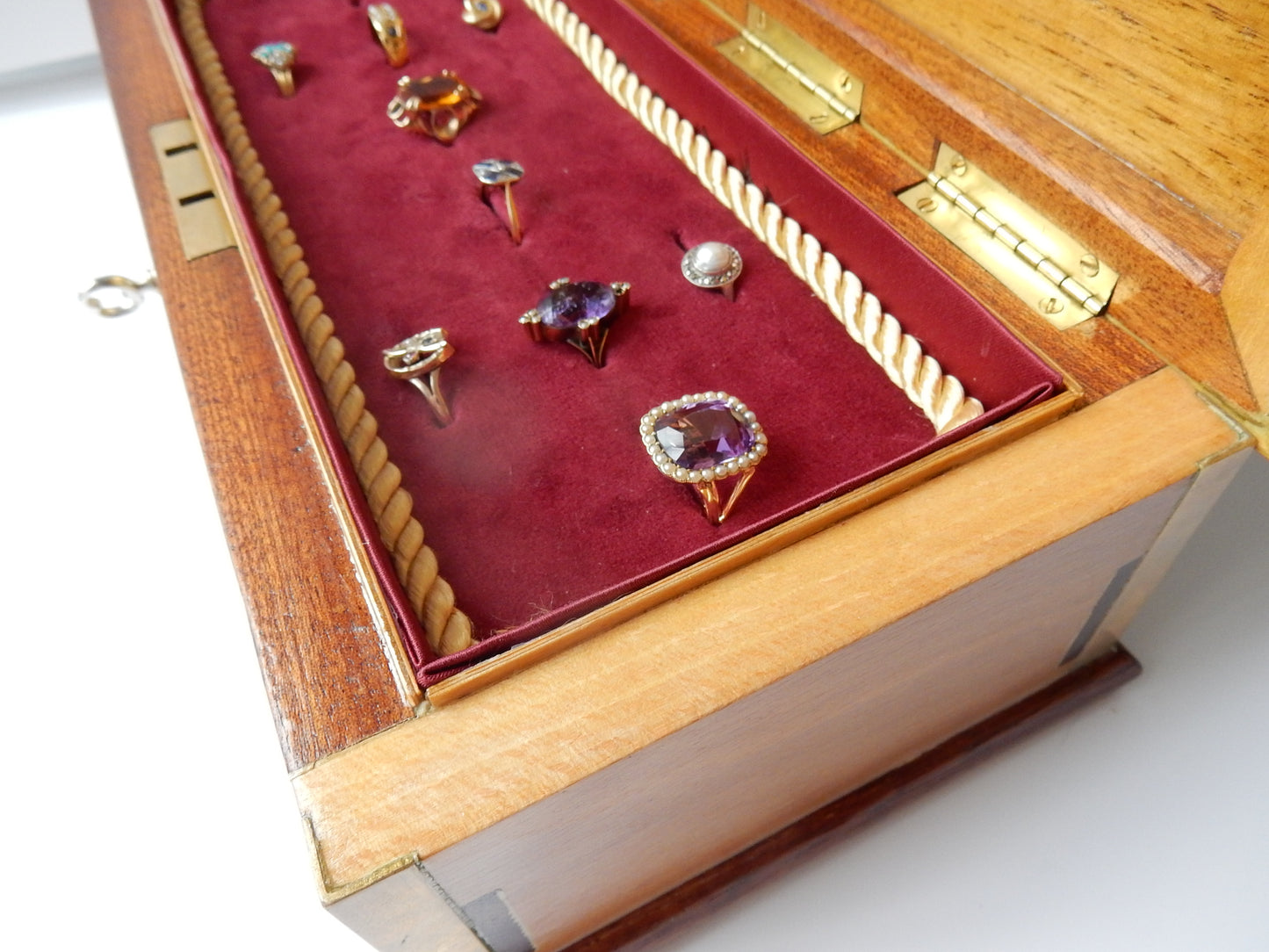 Vintage Mahogany Cherub Multi Ring Jewellery Box with Working Lock & Key
