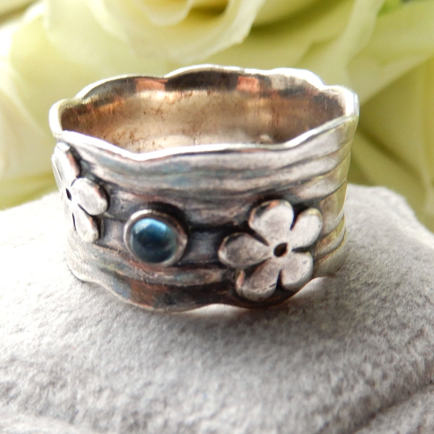 Vintage Solid Silver Moonstone Ring