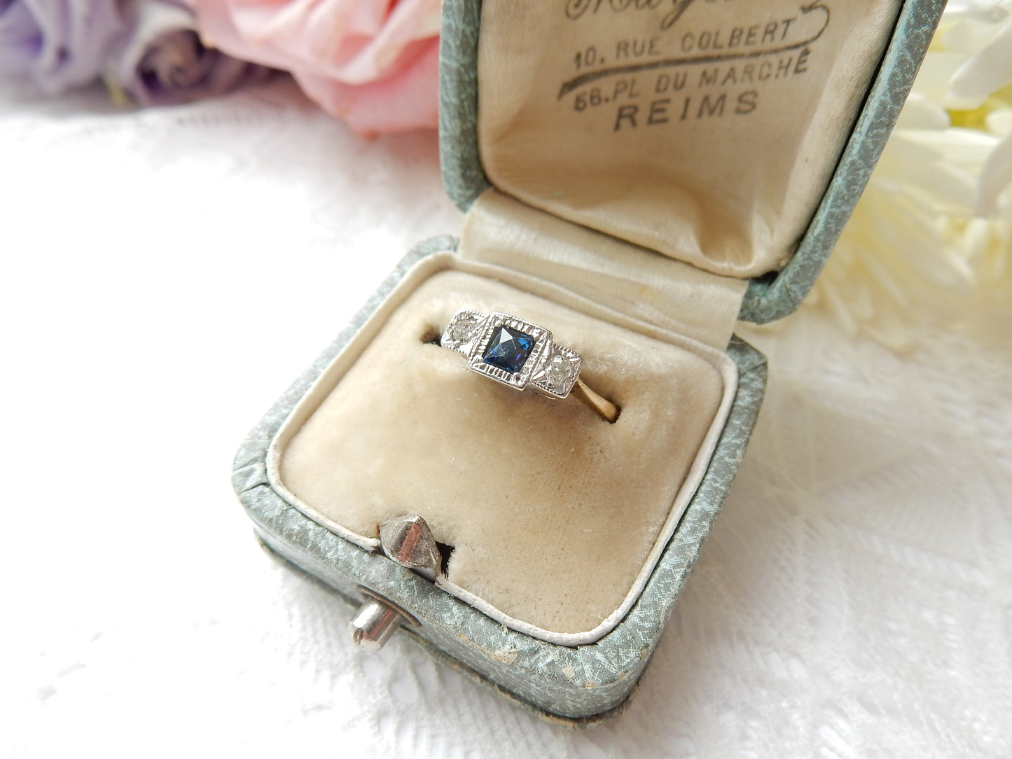 Art Deco 9ct Gold Platinum Sapphire & Diamond Ring