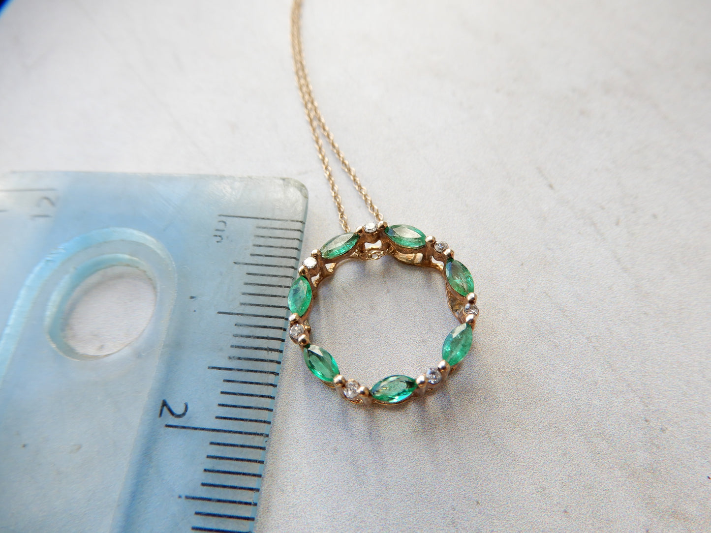 Vintage 9ct Gold Emerald Eternity Circle Necklace