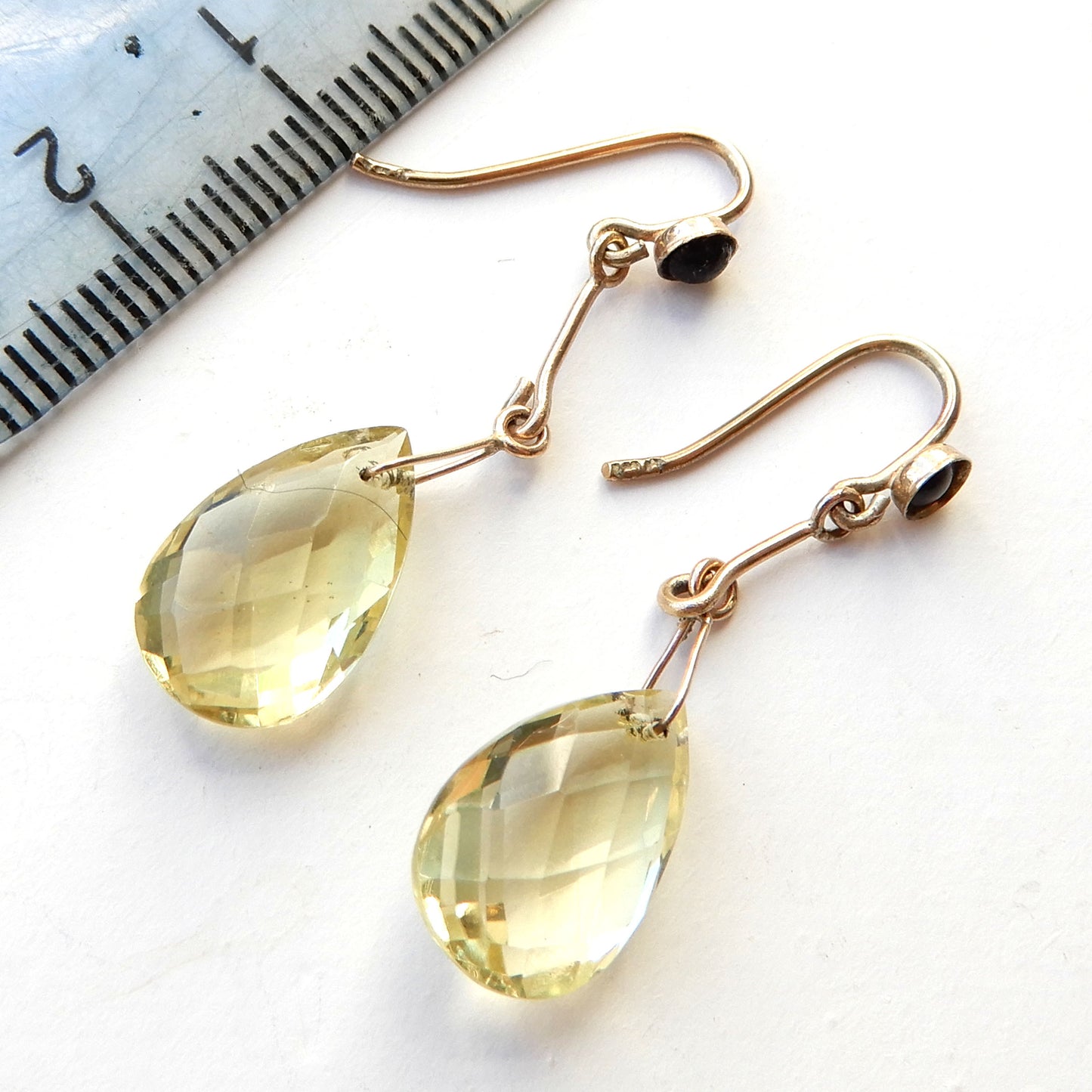 9ct Gold Citrine & Onyx Long drop Earrings
