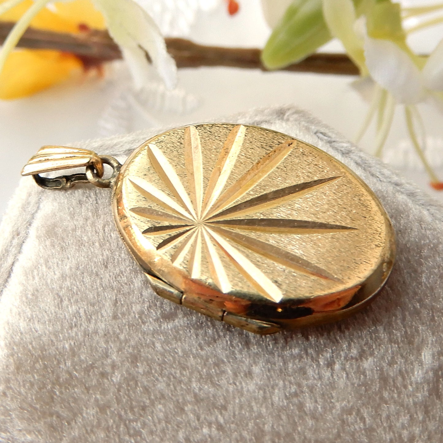 Vintage Rolled Gold Locket