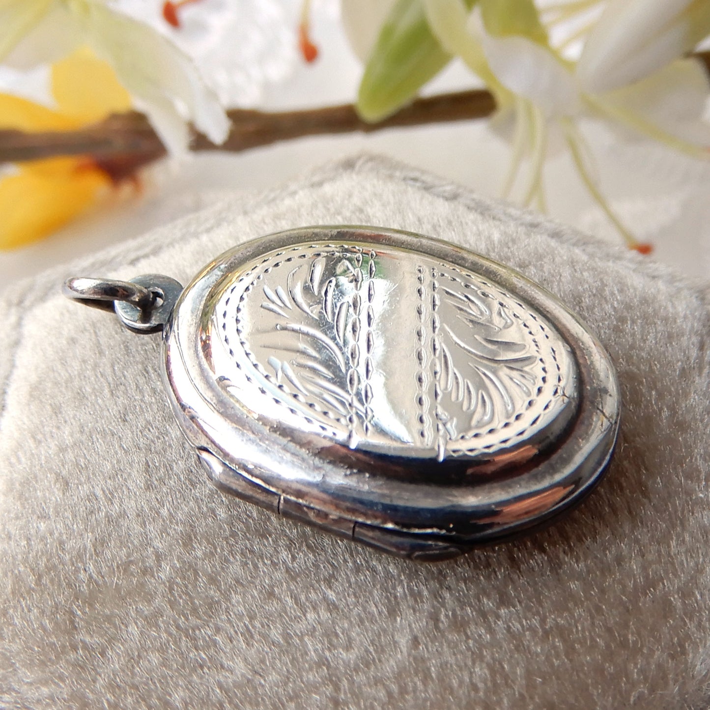 Vintage Sterling Silver Photo Locket