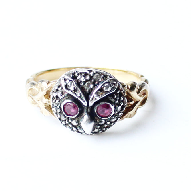 Vintage 18ct Gold Rose Cut Diamond & Ruby Owl Ring