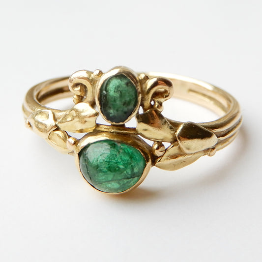 Art Nouveau 18ct Emerald Ring