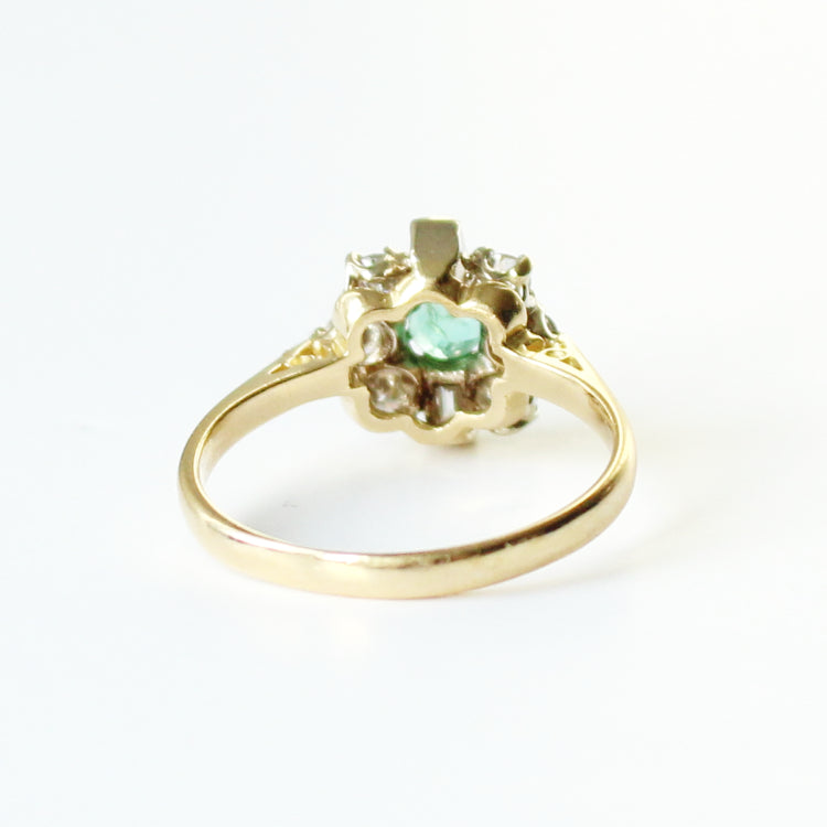 Antique 18ct Gold Emerlad & Diamond Ring