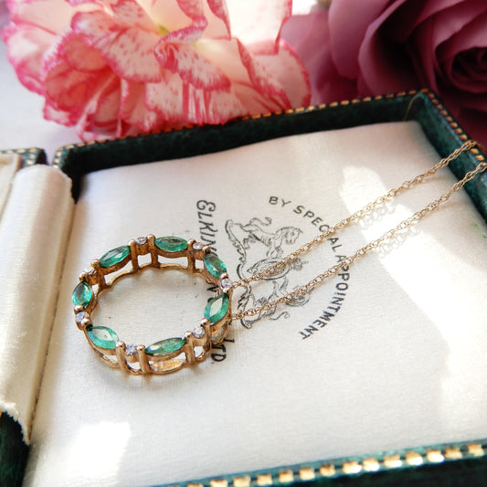 Vintage 9ct Gold Emerald Eternity Circle Necklace