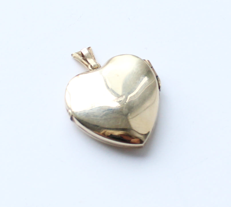 Vintage 9ct Gold Heart Locket