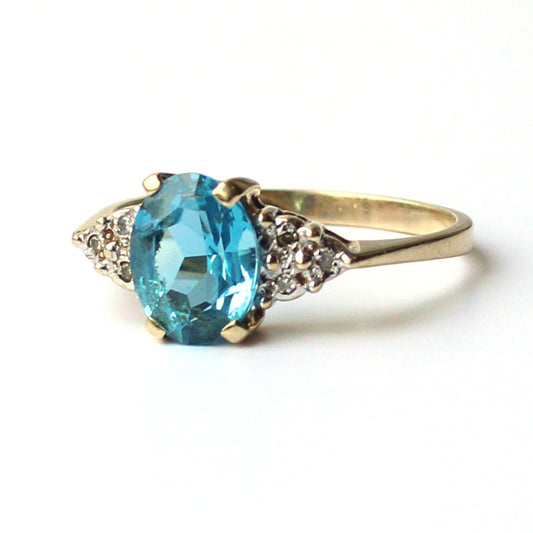 Vintage 9ct Gold Topaz & Diamond Ring