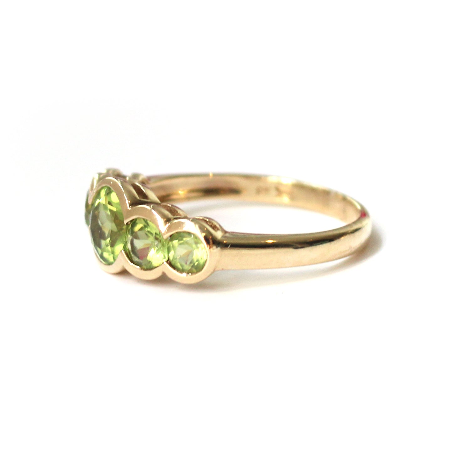 Vintage 9ct Gold Peridot Ring