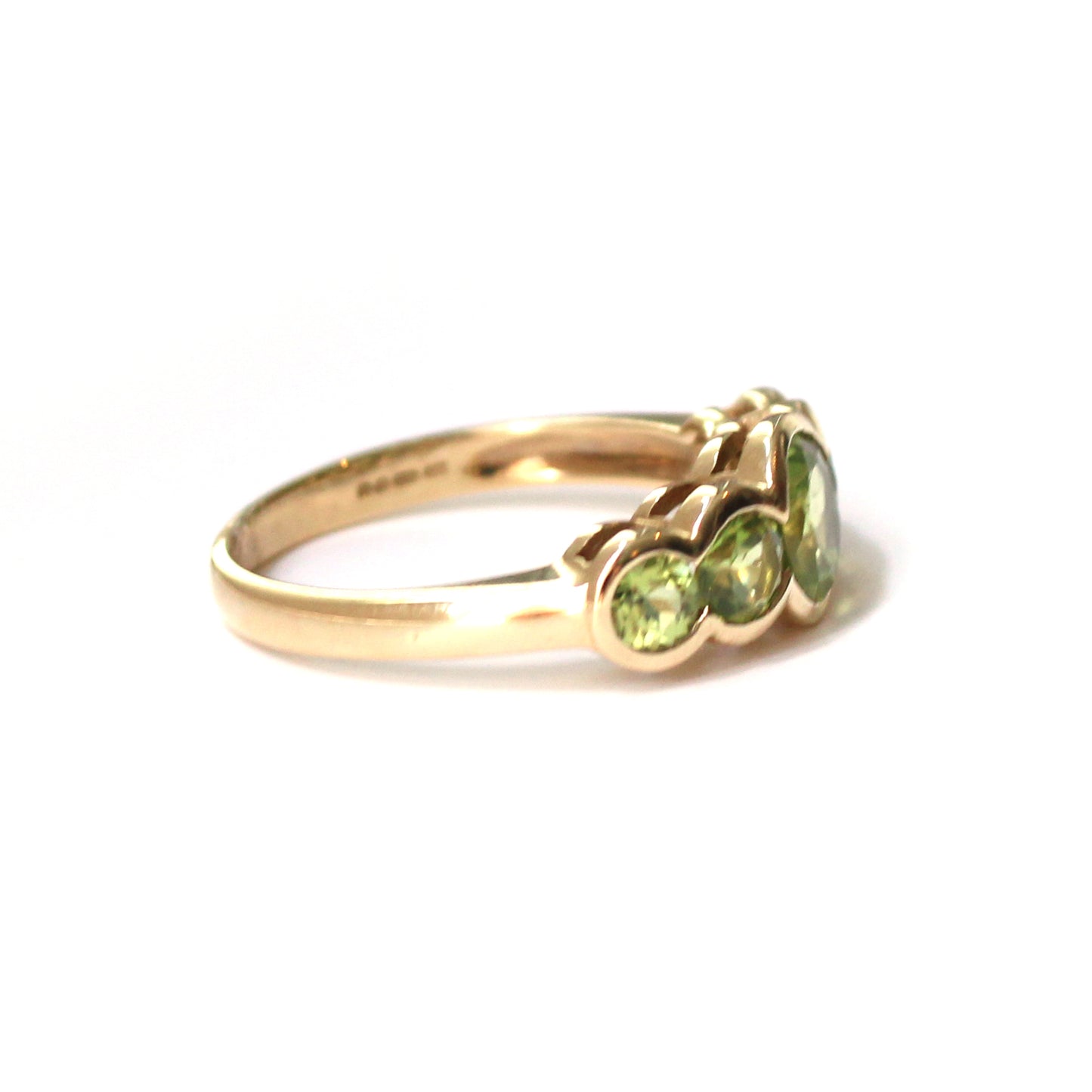 Vintage 9ct Gold Peridot Ring