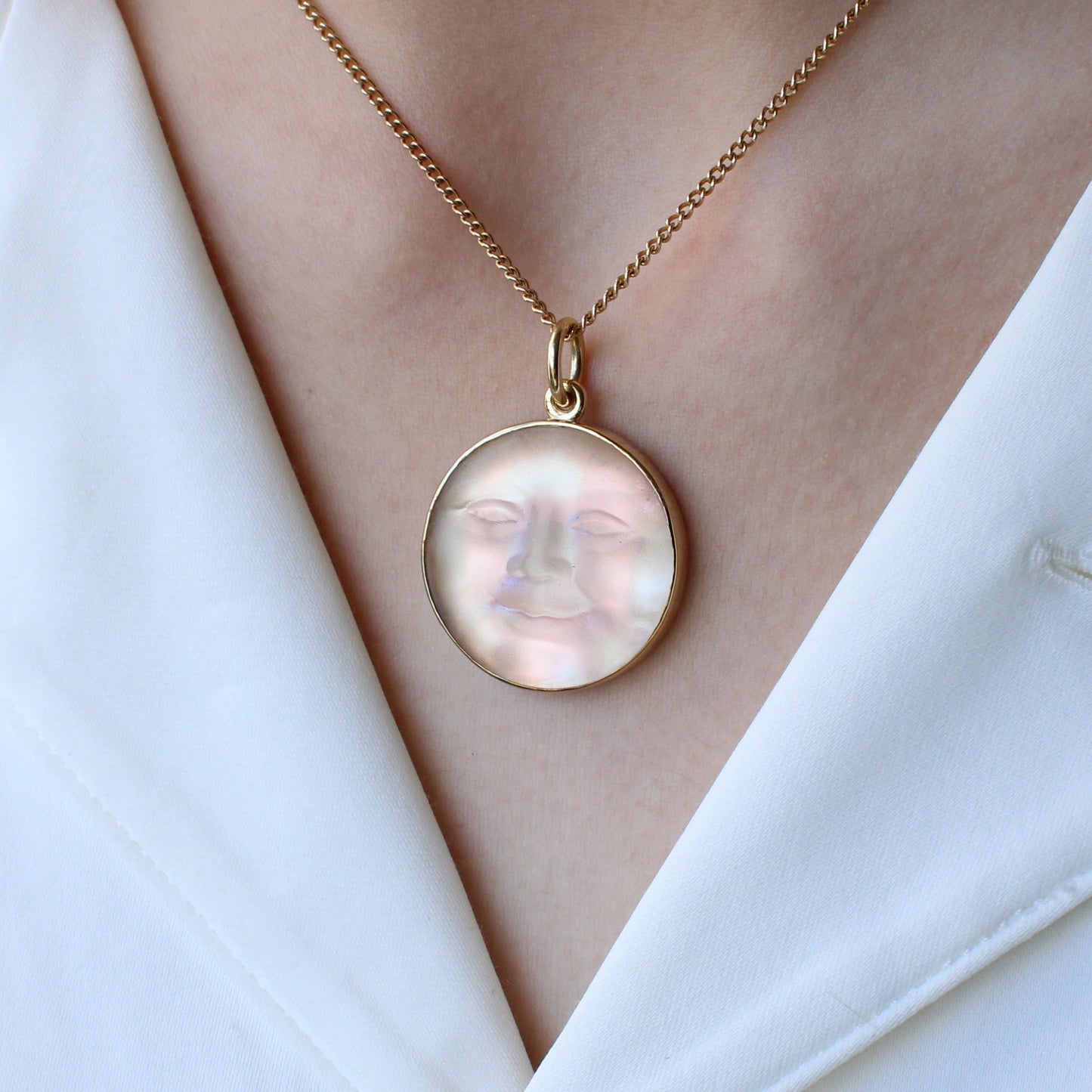 9ct Gold Carved Moon Face Pendant