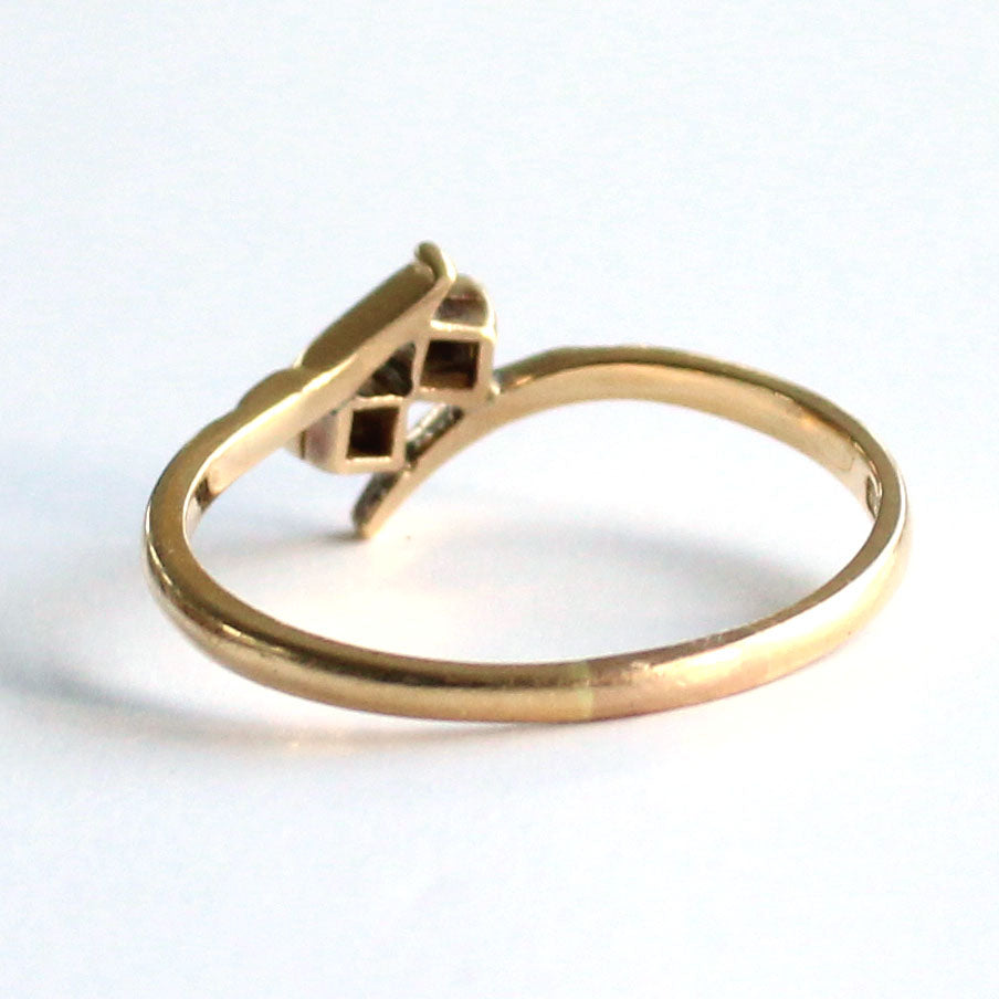 Art Deco 18ct Gold Diamond Bypass Ring