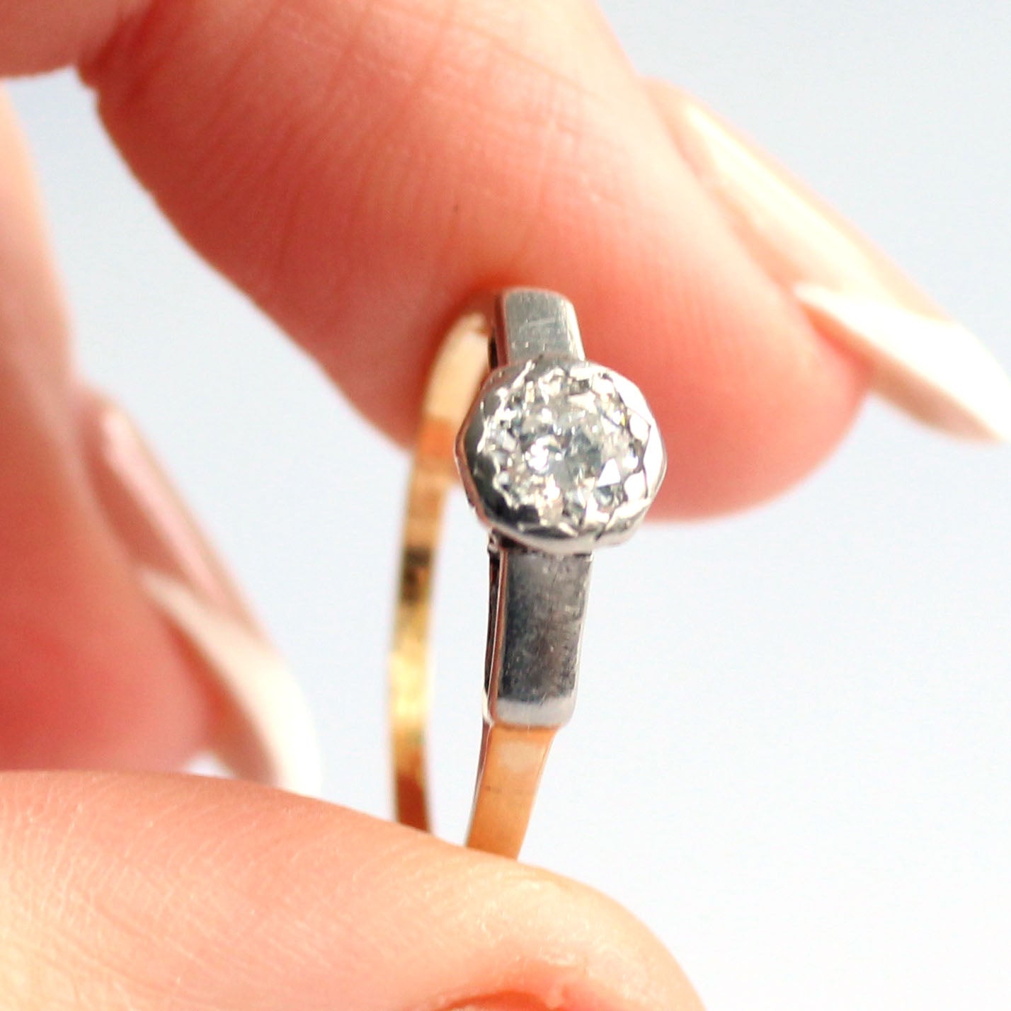 Art Deco 18ct Gold Diamond Platinum Solitaire Ring