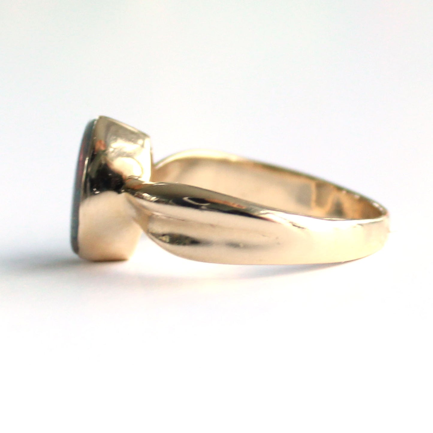 Vintage 9ct Gold Black Opal Ring