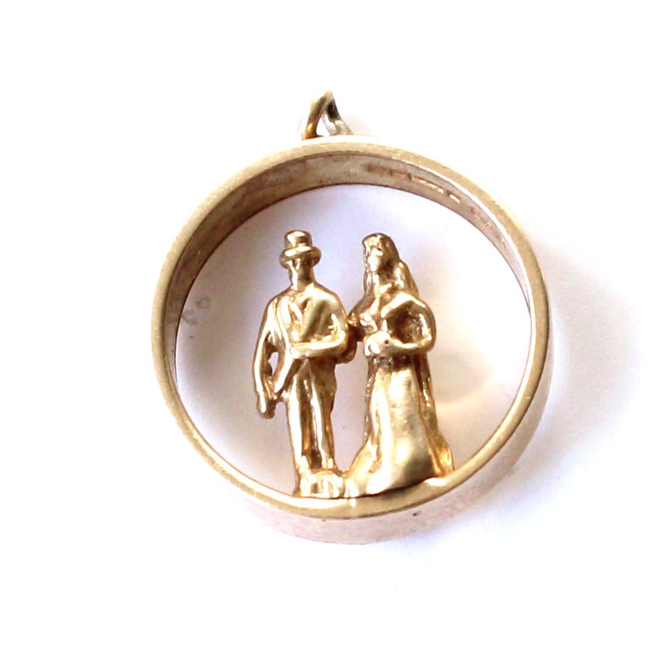 Vintage 9ct Gold Wedding Couple Charm