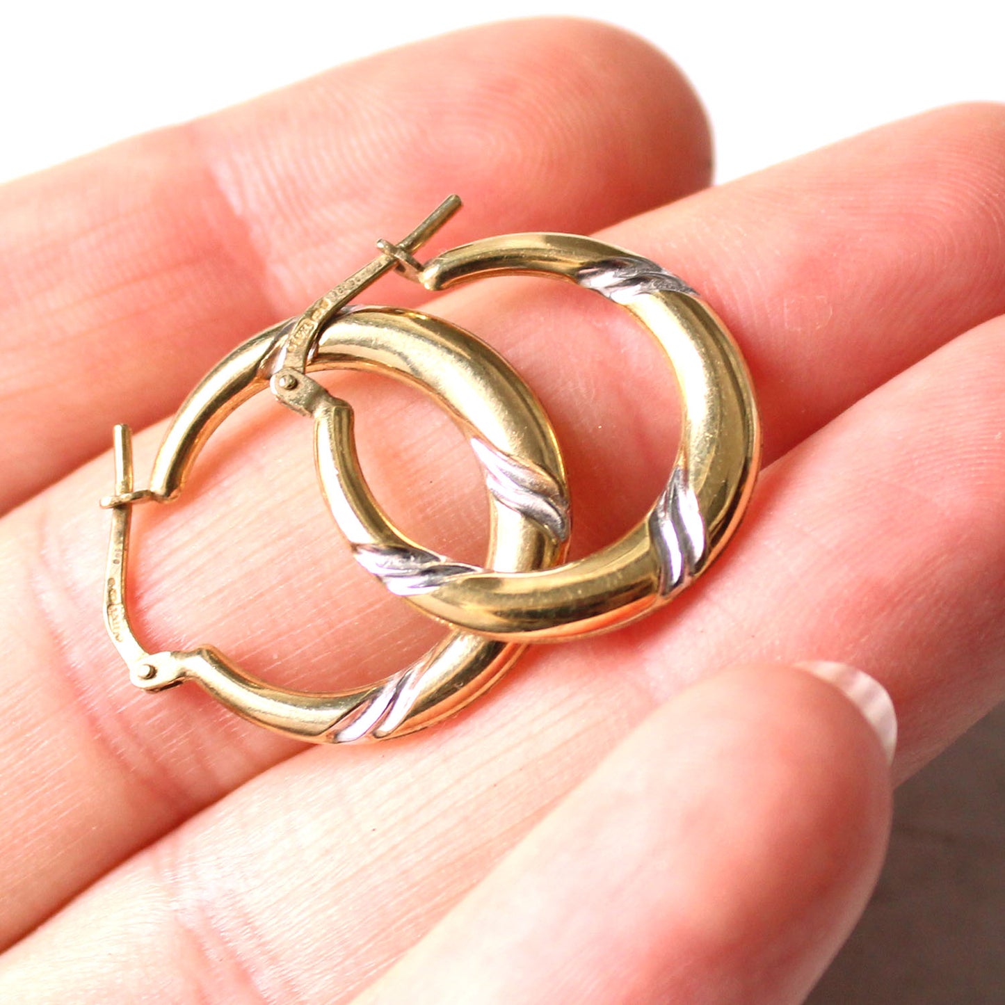 Vintage 9ct Gold Hoop Earrings