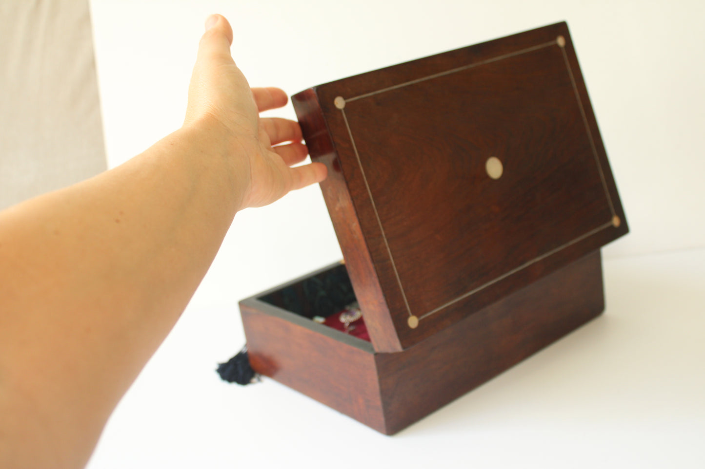 Victorian Rosewood Multi Ring Jewelery Box with Pearl Inlay