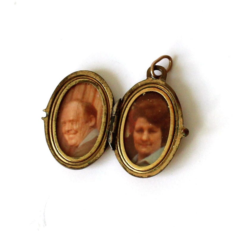 Vintage Rolled Gold Floral Locket