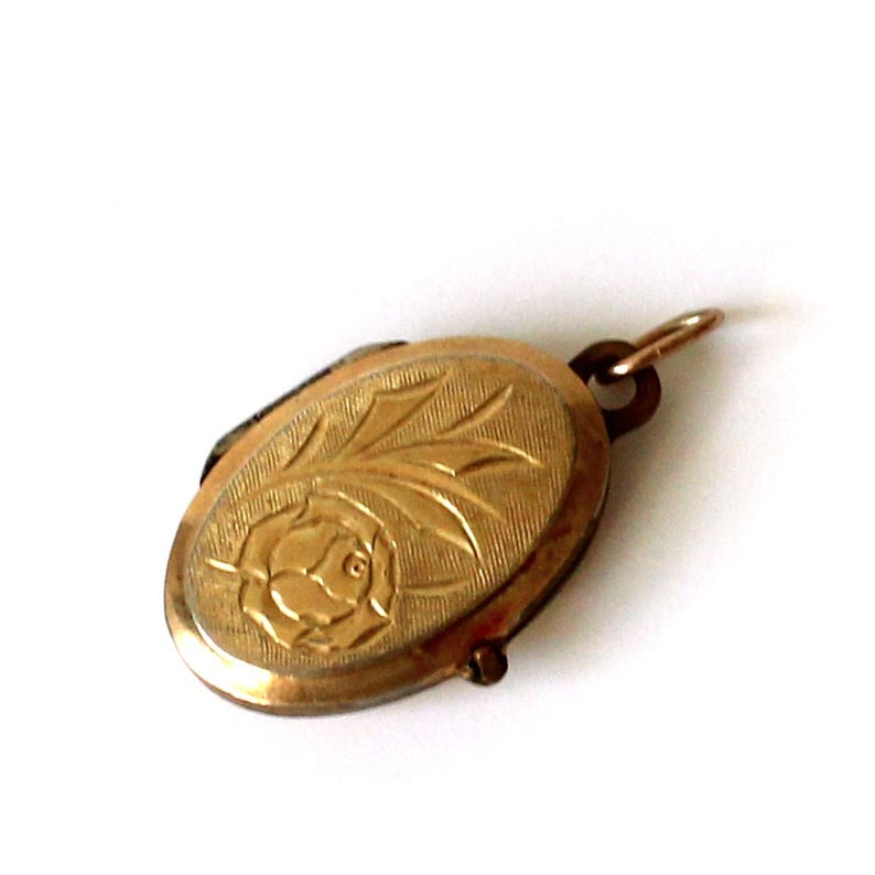 Vintage Rolled Gold Floral Locket