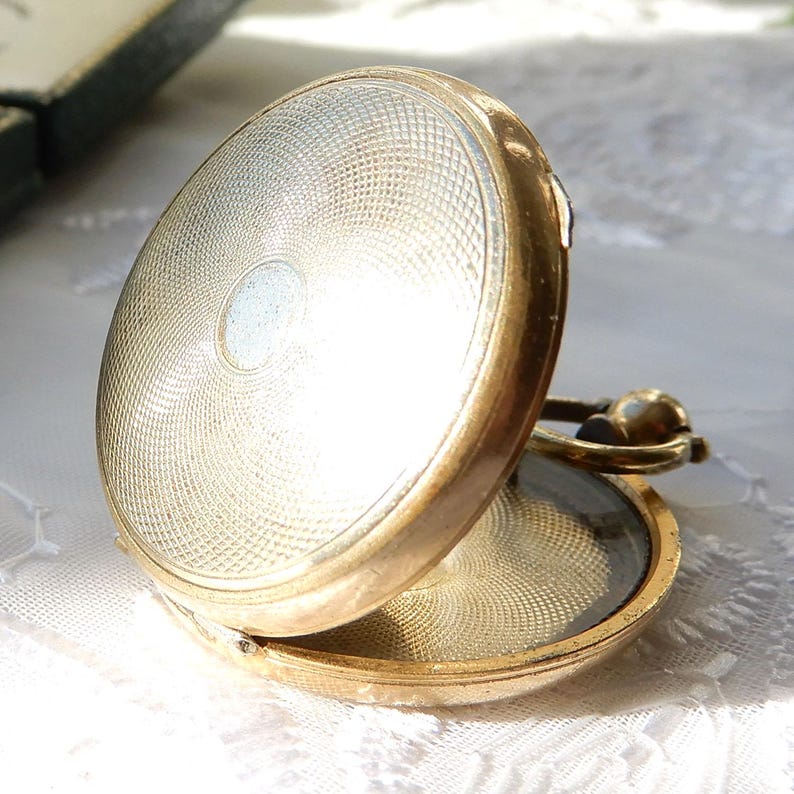 Antique Victorian Rolled Gold Locket Fob Glass Locket