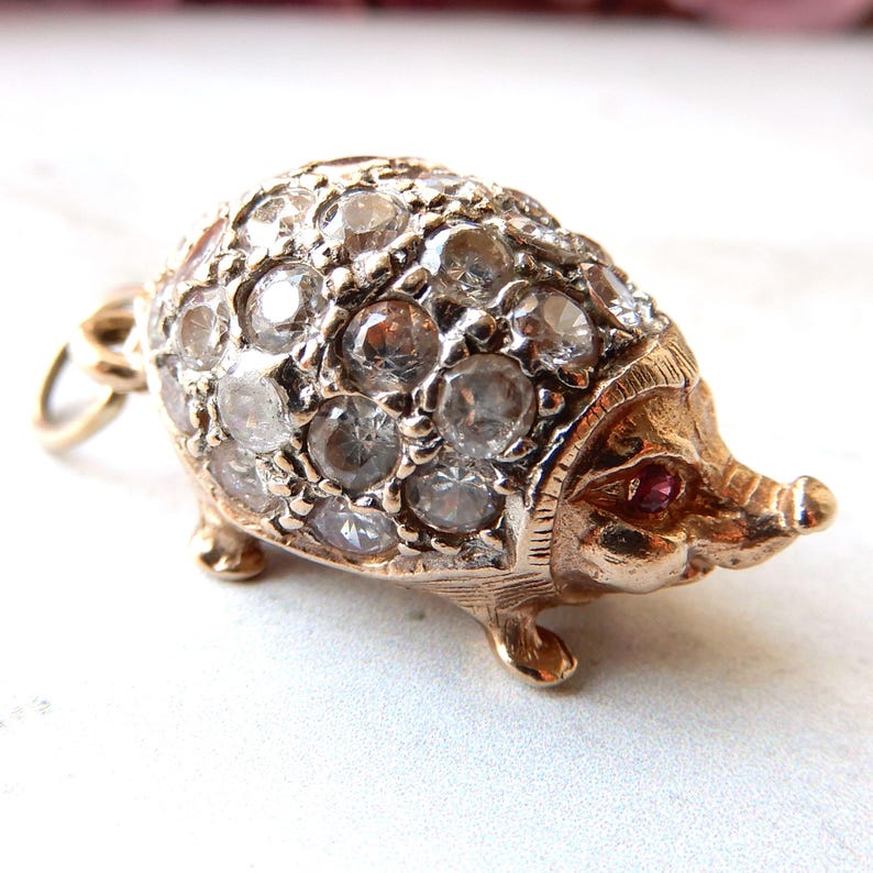 Vintage 9ct Gold Hedgehog Charm