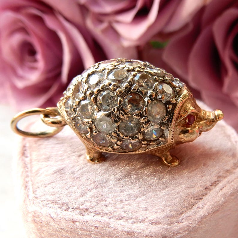 Vintage 9ct Gold Hedgehog Charm