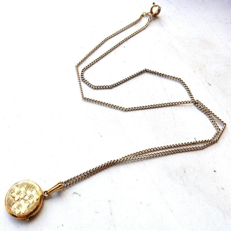 Vintage Rolled Gold Circle Locket with Chain