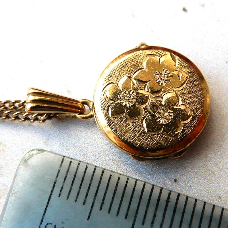 Vintage Rolled Gold Circle Locket with Chain