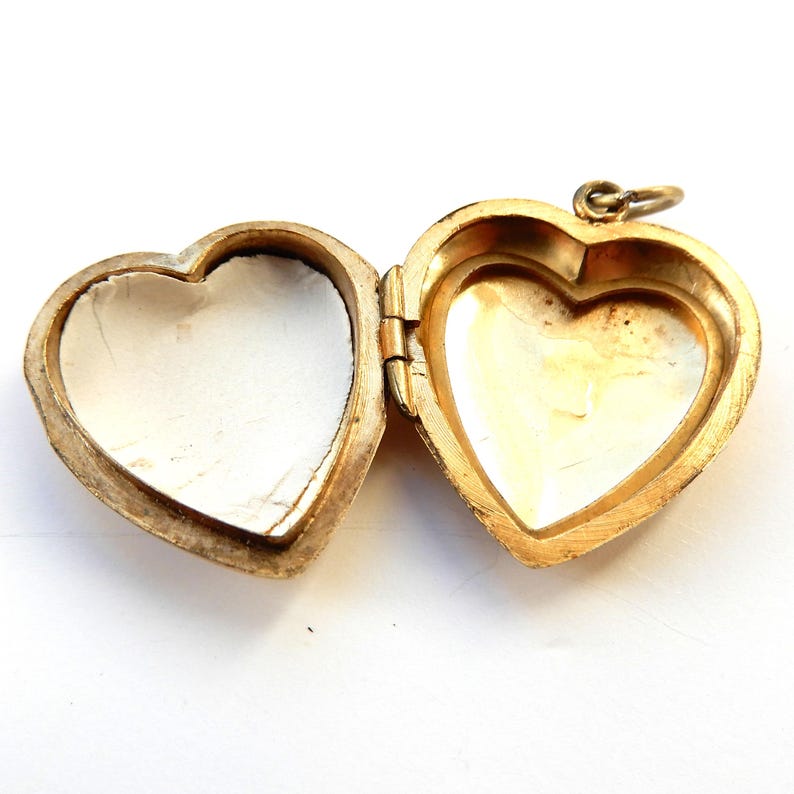 Vintage 9ct Gold B&F Heart Locket