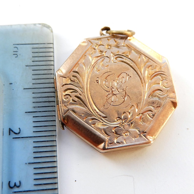 Antique 9ct Gold Back & Front Locket