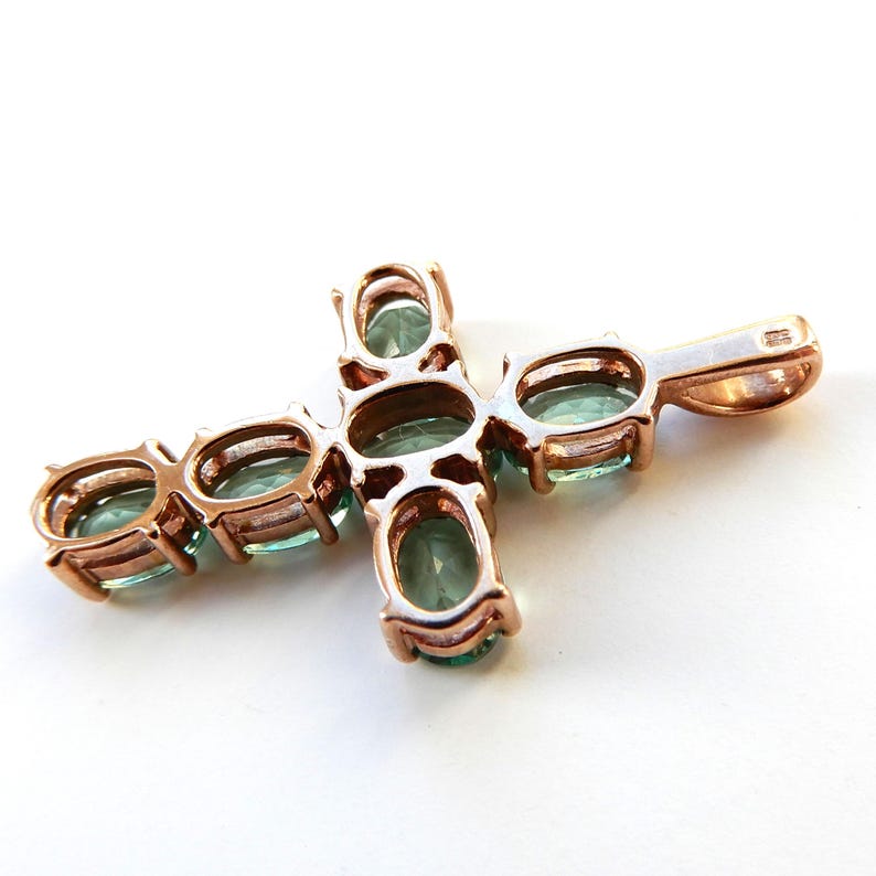 Vintage 9ct Gold Faceted Taupe Glass Cross