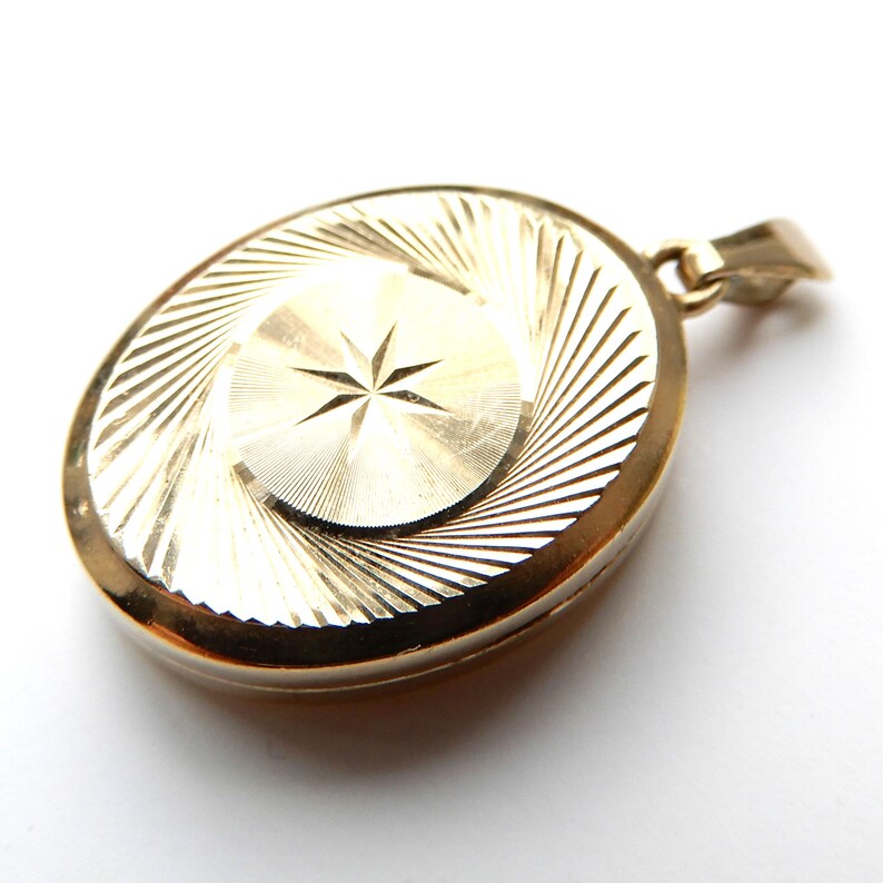 Vintage Rolled Gold Star Locket