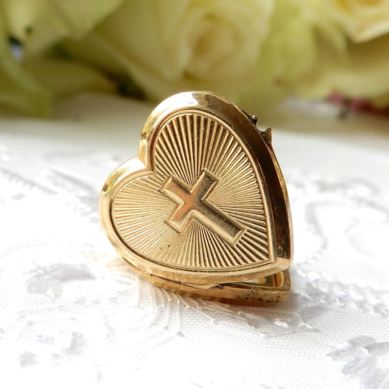 Vintage Rolled Gold Heart Locket