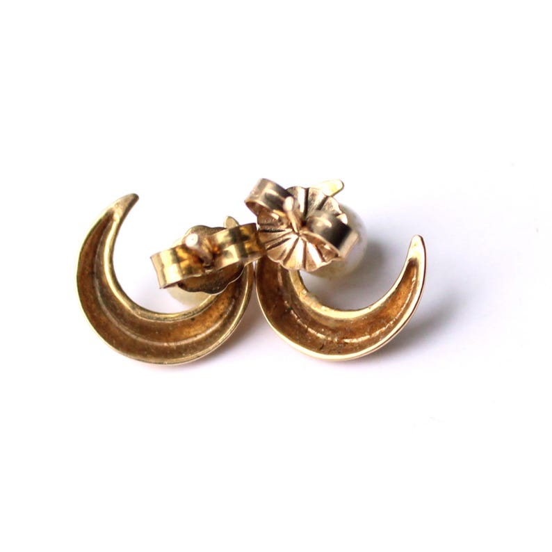 Vintage 9ct Gold Pearl Moon Earrings