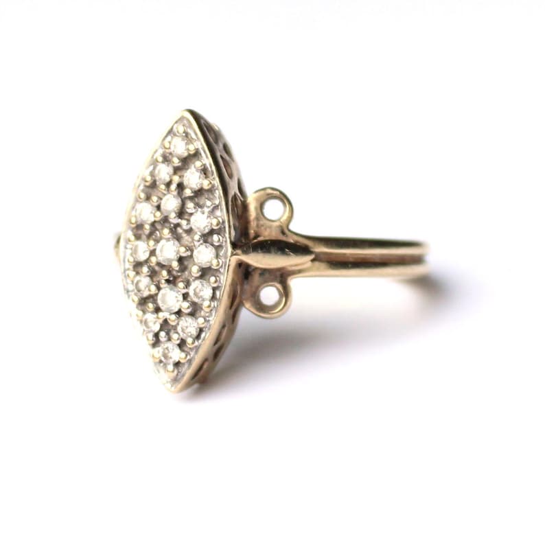 Vintage 9ct Gold Diamond Navette Ring